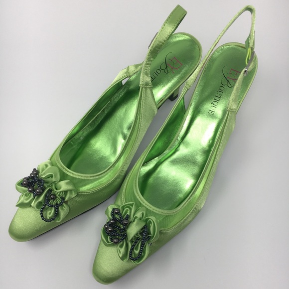 EY Boutique Women's Green Satin 2.5 Inches Heel - Picture 6 of 16